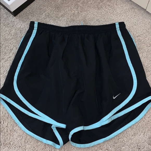 black nike running shorts